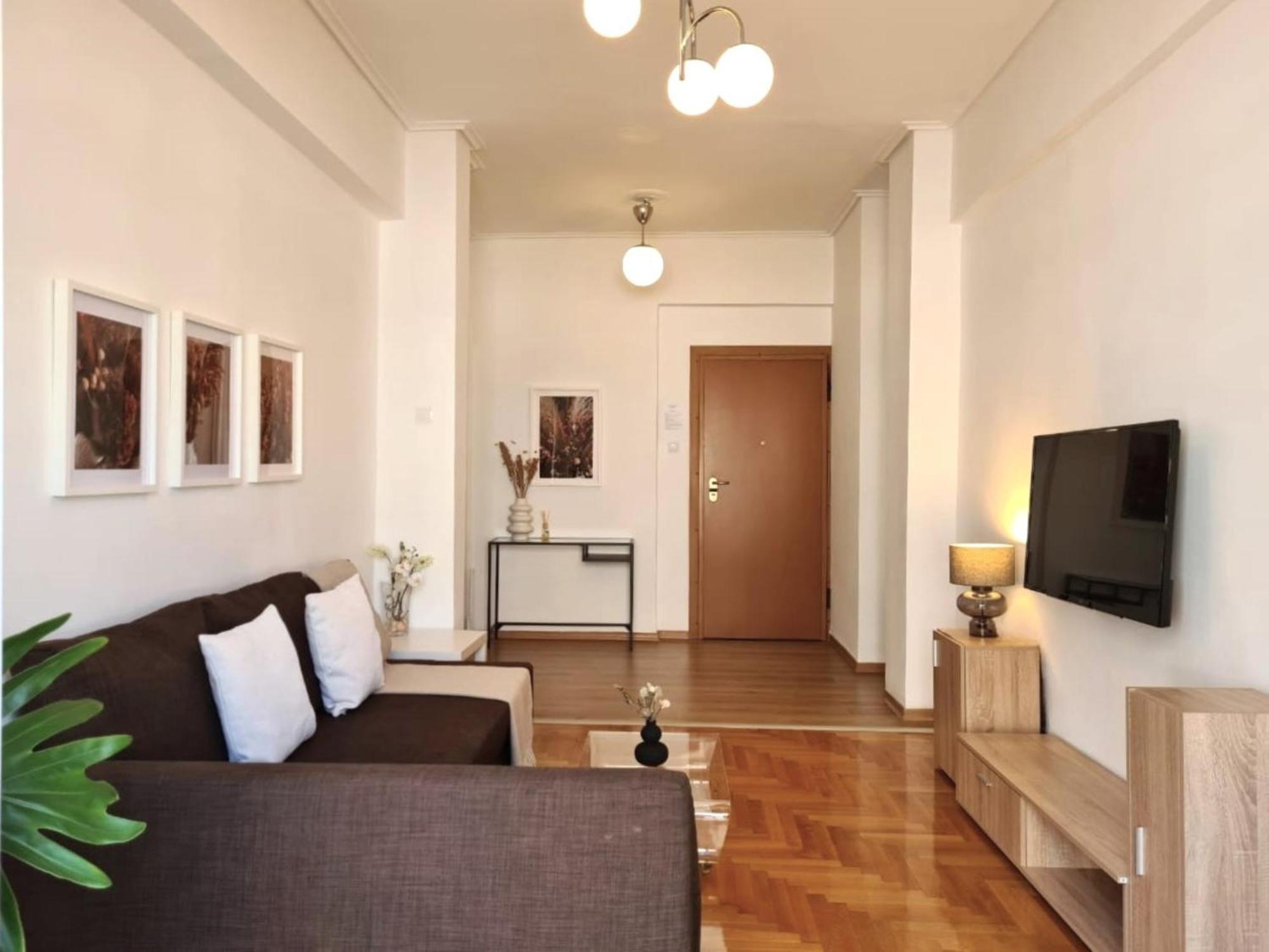 Phaedrus Living Abstract Flat *